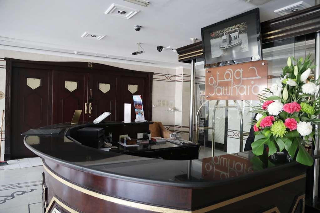 דובאי Al Jawhara Metro Hotel מראה פנימי תמונה