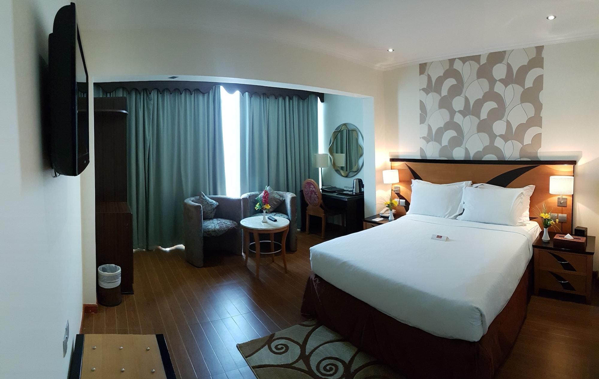 דובאי Al Jawhara Metro Hotel מראה חיצוני תמונה