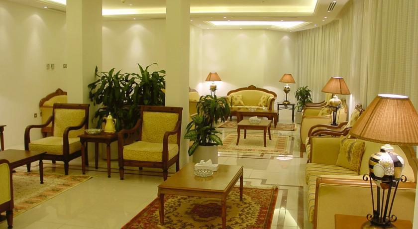 דובאי Al Jawhara Metro Hotel מראה חיצוני תמונה